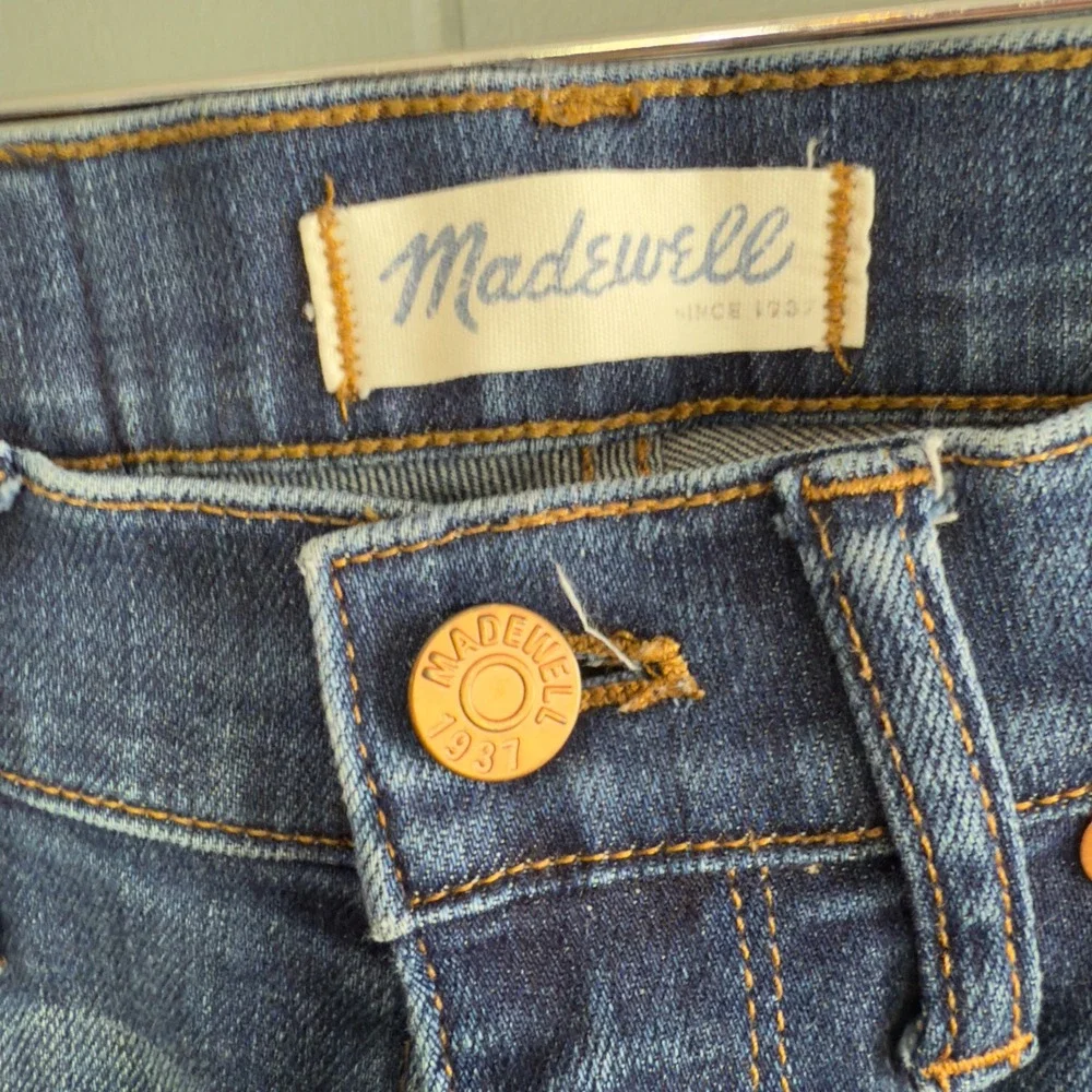 Madewell Skinny Skinny jeans size 27 distressed mid rise‎ stretch style 73888
